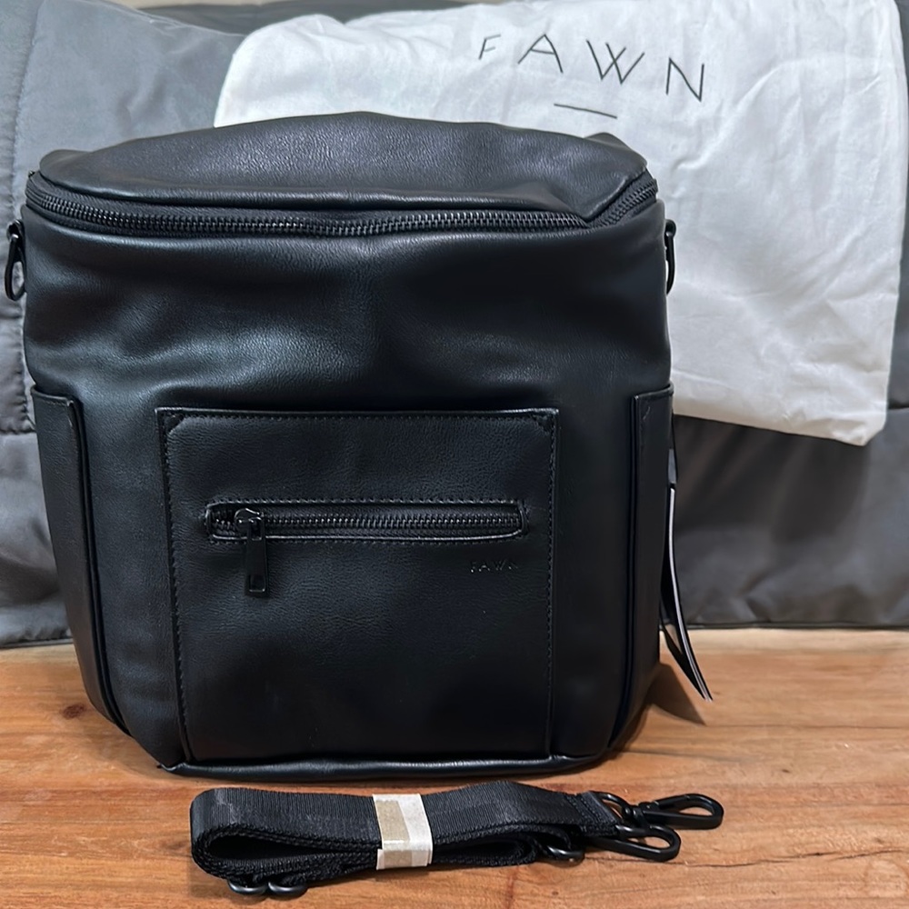 Fawn Design mini matte black limited edition